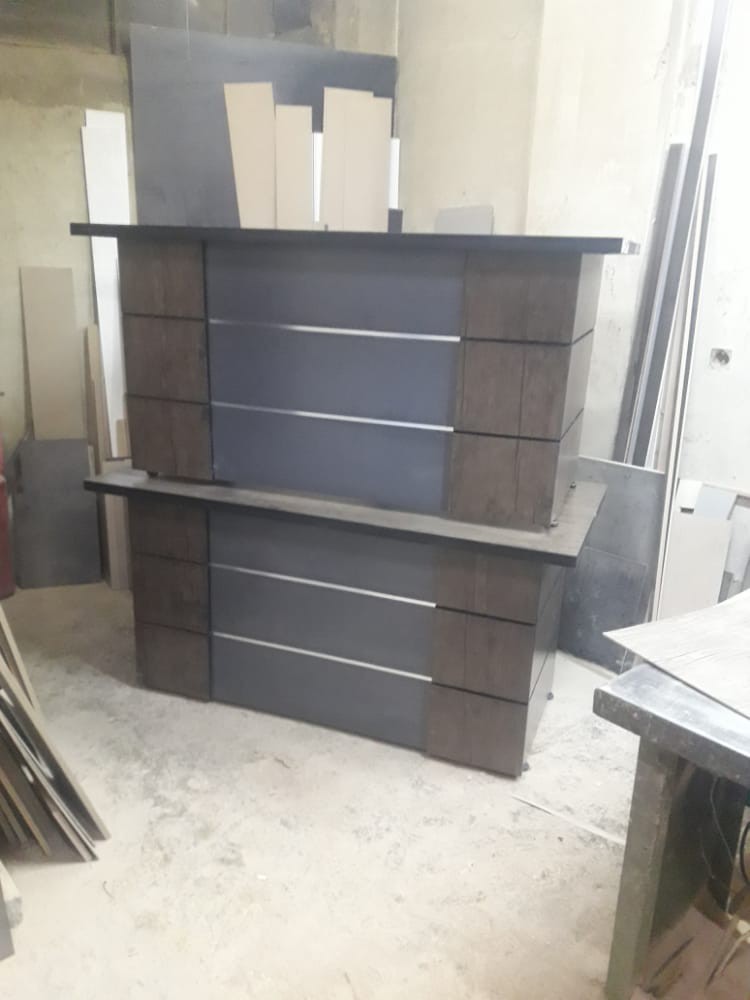 مكتب 140 * 70 2